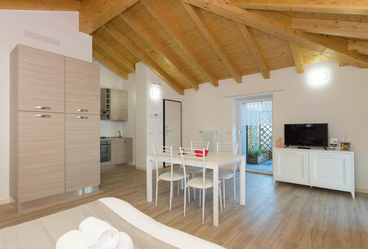 Residenze Lariane Apartment Colico Ngoại thất bức ảnh